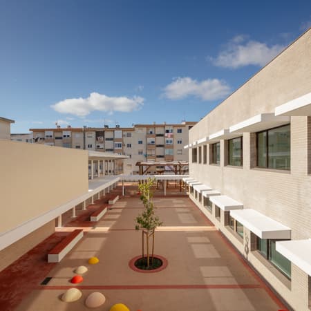 Camarate Elementary School No. 5